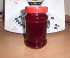 Fruchtig leckeres Gelee aus Jostabeeren und Himbeeren