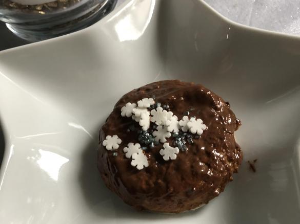 Lebkuchen mit Lebkuchenglocke (Marzipan)