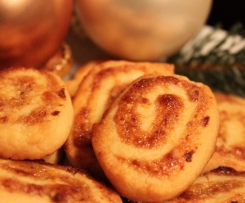 Aprikosen-Marzipan-Schnecken