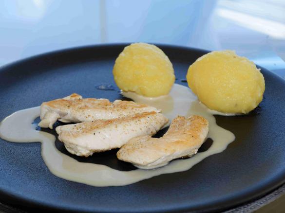 Weißwein-Sahne-Sauce für Hühnerbrust