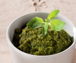 Superkräuter-Pesto  vegan