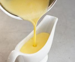 Hollandaise mit Schmand und Butter