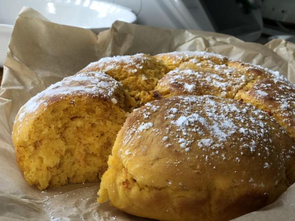 Kürbissoftie, Kürbismilchbrötchen