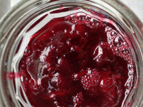 Kirschmarmelade mit Espresso