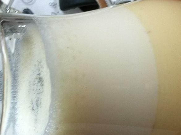 Variation von Vanillesauce (dickflüssiger ohne Stärke)