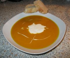 Kürbissüppchen „Anapurna“