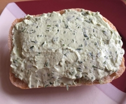 Bärlauch-Quark-Frischkäse Brotaufstrich