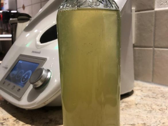 Ingwerlikör mit wenig Zucker