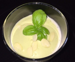 laktosefreier Bananen-Avocado-Shake