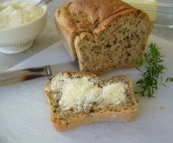Steinpilzbrot mit Thymian aus Süd-Tirol