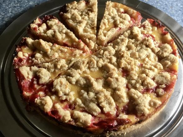 Variation Streuseltorte mit Johannisbeeren (vegan)