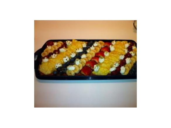 Marzipanboden mit frischen Früchten