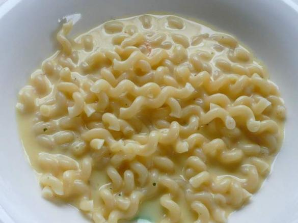 Nudeln mit Käse Soße