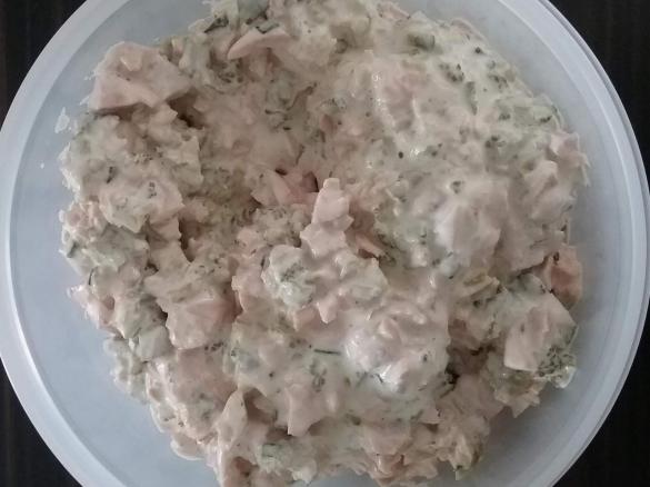 Fleischsalat mit Joghurt