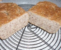 Joghurtbrot mit Walnüssen