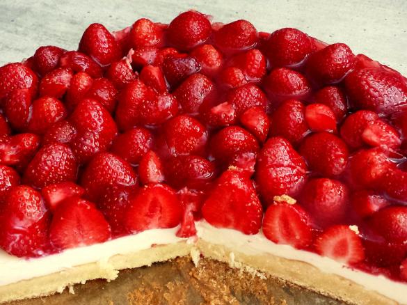 Leckerer Erdbeer - Kuchen (Himbeer, Heidelbeer, ...usw.)