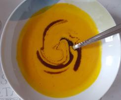 Kürbiscremesuppe