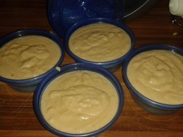 Apfel-Banane-Grieß Brei