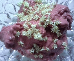 veganes Holunderblüten-Erdbeereis