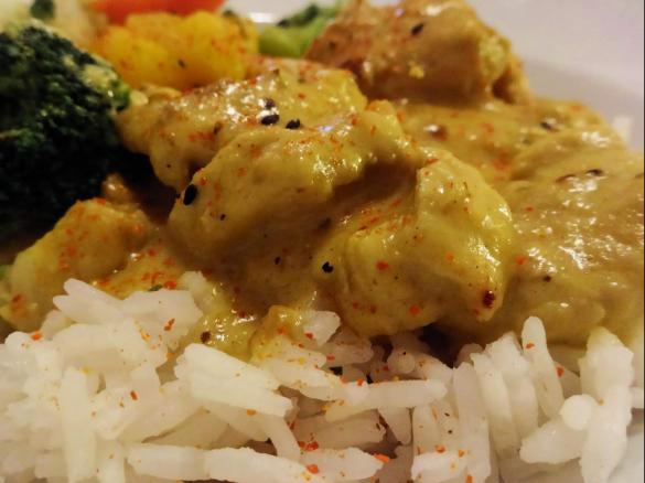 Indisches Butter Chicken (aus gegrillten Hähnchen-Resten vom Grillabend)