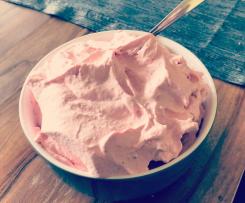 Erdbeer-Sahne-Eis