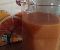 Mango-Erdbeeren-Bananen-Smoothie