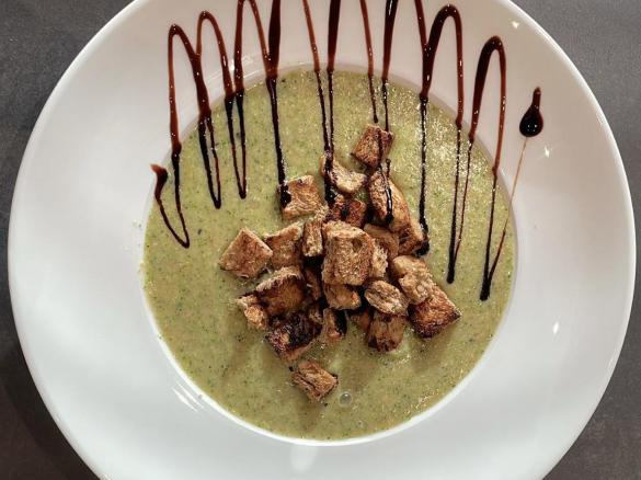 Variation Brokkoli-Kartoffel-Suppe