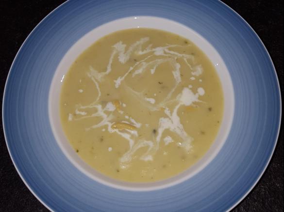Senfsuppe
