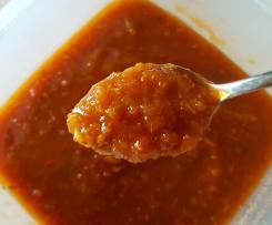 Fruchtige Tomaten-Sellerie-Suppe