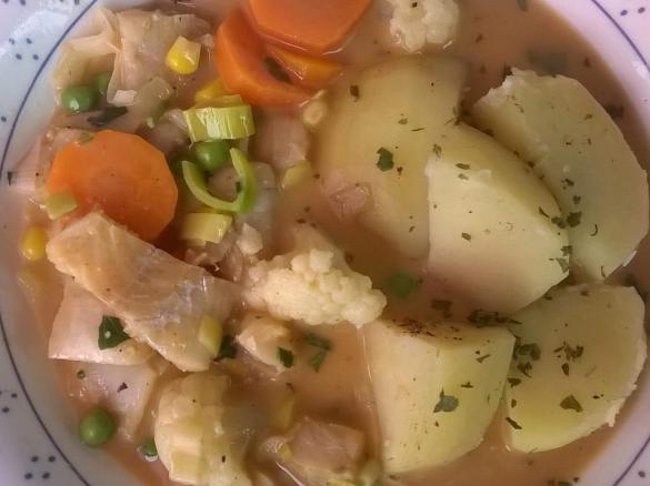 Fischpfanne mit Gemüse, all-in-one