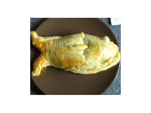 Variation von Lachs- Spinat Blätterteigfische