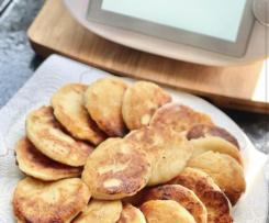 Syrniki - russische Quarkpfannkuchen сырники