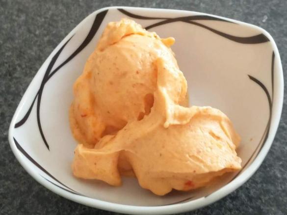 Aprikosen (Marillen) Eis