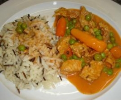 Geschnetzeltes Hähnchen oder Pute mit Reis , Gemüse und Sauce  all in one