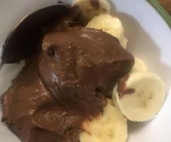 Cremiges Dattel Schoko Mousse (vegan)