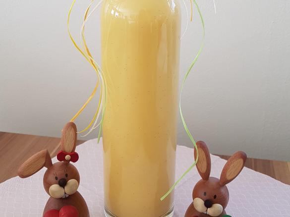 KÖSTLICHER EIERLIKÖR - SCHNELL - MIT GANZEN EIERN