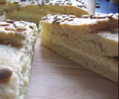 Party-Brot mit Käsefüllung