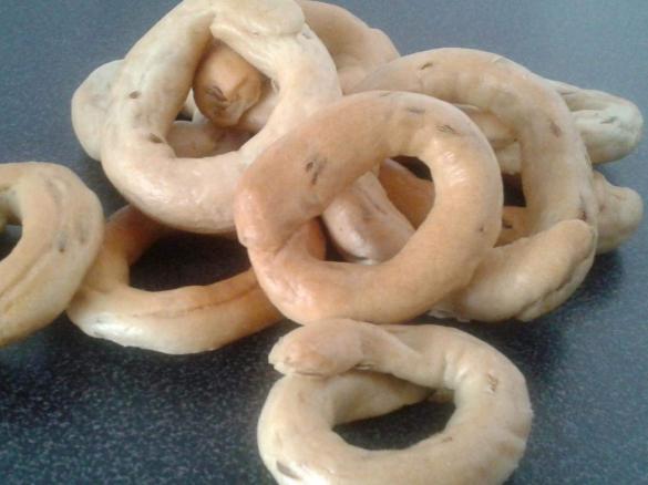 Taralli al Finocchietto / Fenchelkringel (Babygeeignet)