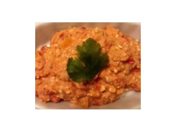 Feta-Paprika-Aufstrich mit Mandeln