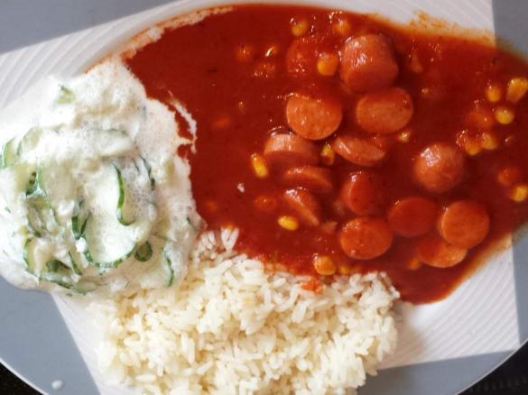 Mama´s Wurstgulasch