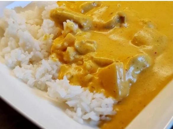 Gemüse Curry mit Kokosmilch, pikant