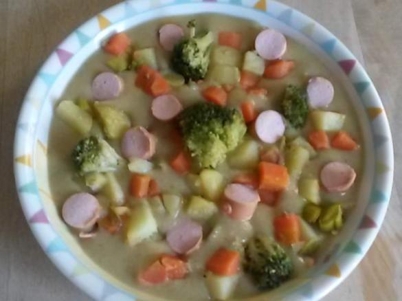 Kartoffelsuppe mit Katenschinken/Schinkenspeck