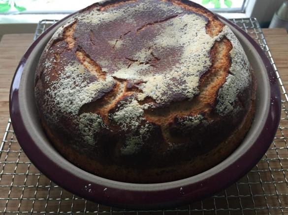 Variation von Malzbier-Kartoffel-Brot