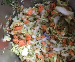 Chinakohl-Möhren-Salat mit Zitrone