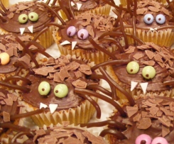 Halloween Spinnencupcakes (Karottenkuchen ohne Nüsse)