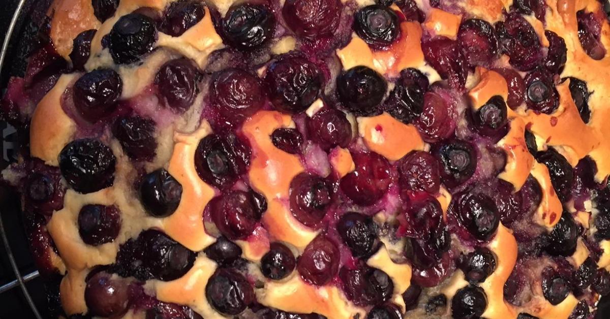 Variation Kalorienarmer Apfelkuchen mit Heidelbeeren/Blaubeeren von ...