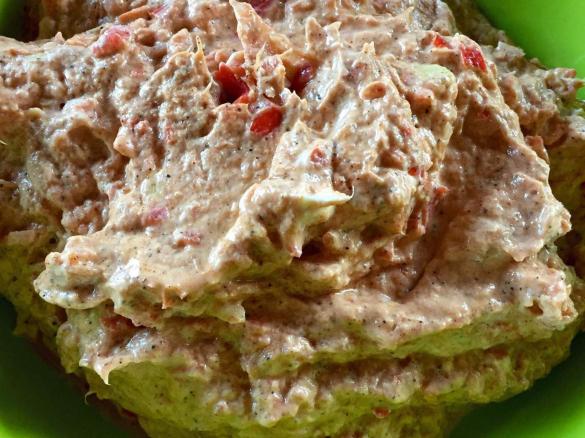 Brotaufstrich Thunfischaufstrich "Thunfisch geht auf den Strich"