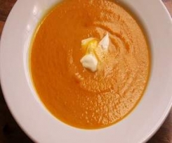 Kartoffel-Gemüse-Cremesuppe
