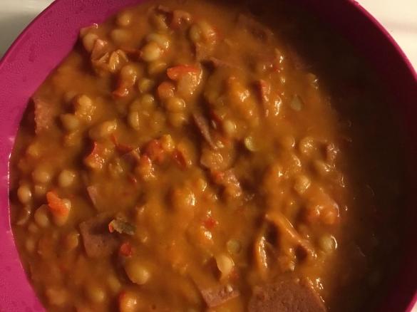 Serbische Bohnensuppe