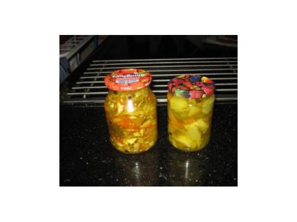 Zuchini süß-sauer eingelegt